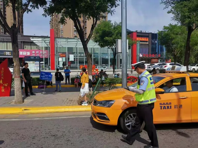 爱游戏官网 -关于里程碑夜浙江队临场应变；欧超杯赛后刷纪录；赛场秩序良好；数据趋势出现新变化的信息